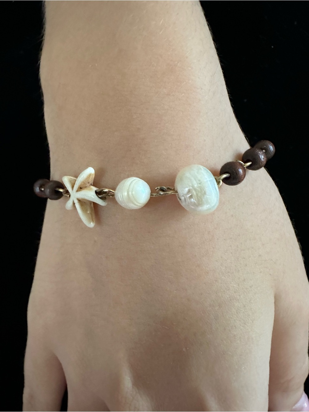 Shell & Real Pearls Wood Bead Bracelet - Natural White and Brown